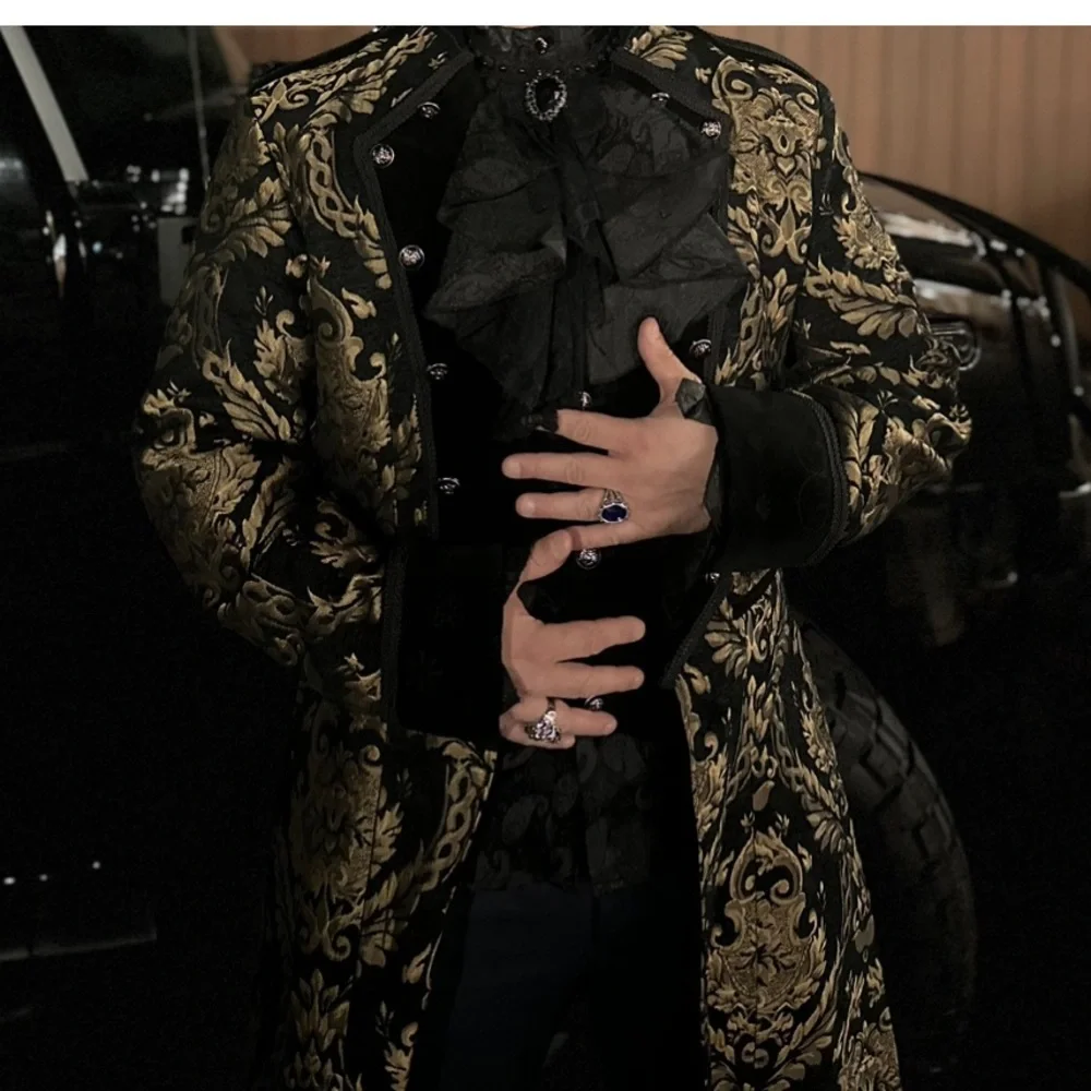 Vampire vintage couples costumes. - Picture 2 of 3